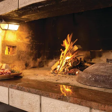 Holiday home Lovely Home In Marusici With Kitchen