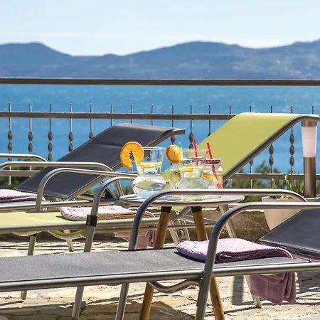 Franje Tudmana V * Marusici (Split-Dalmatia)